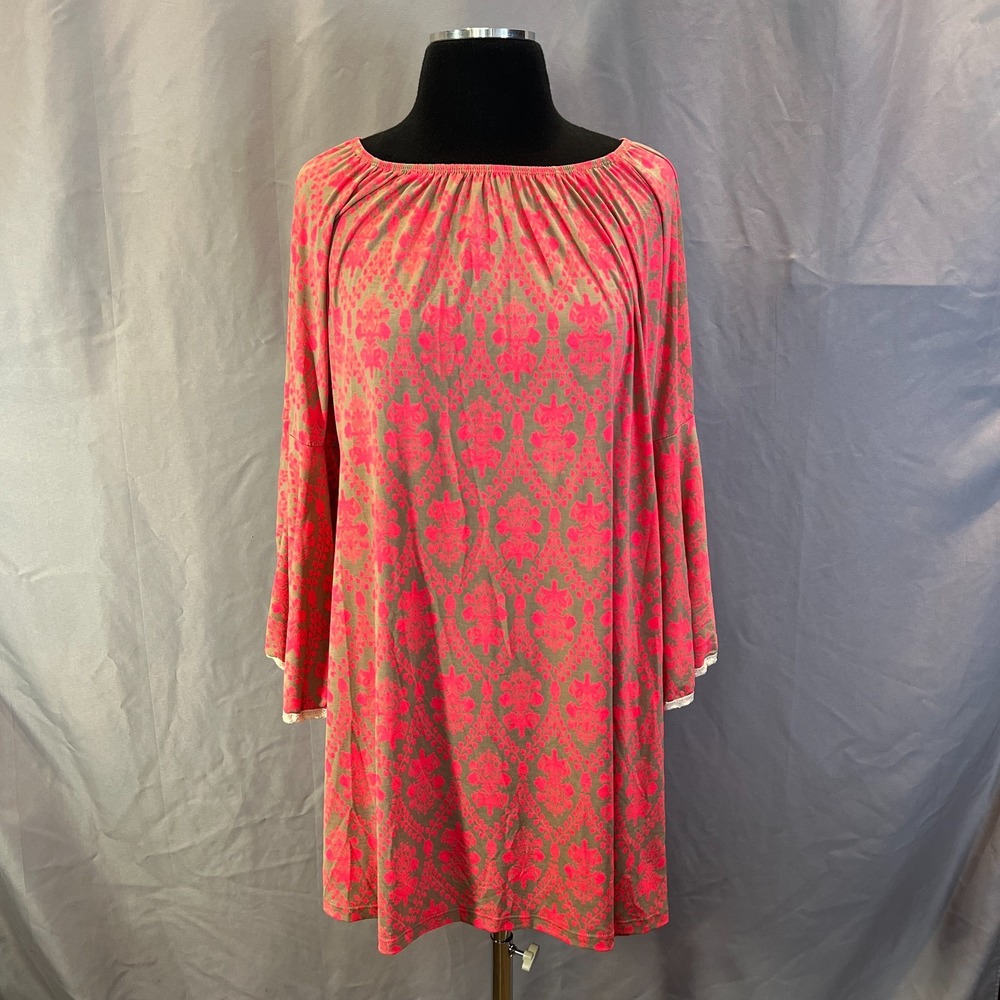 Pink Coconut Boutique Tunic Top Womens Pink Damask Print Flare Sleeve Minimalist